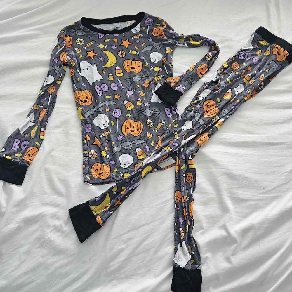 Little Sleepies Halloween Treats Pajama Set Size: 5/6